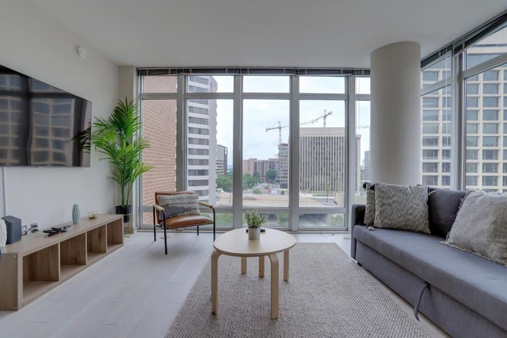 Wonderful 2Br Apartment At Crystal City Άρλινγκτον Εξωτερικό φωτογραφία