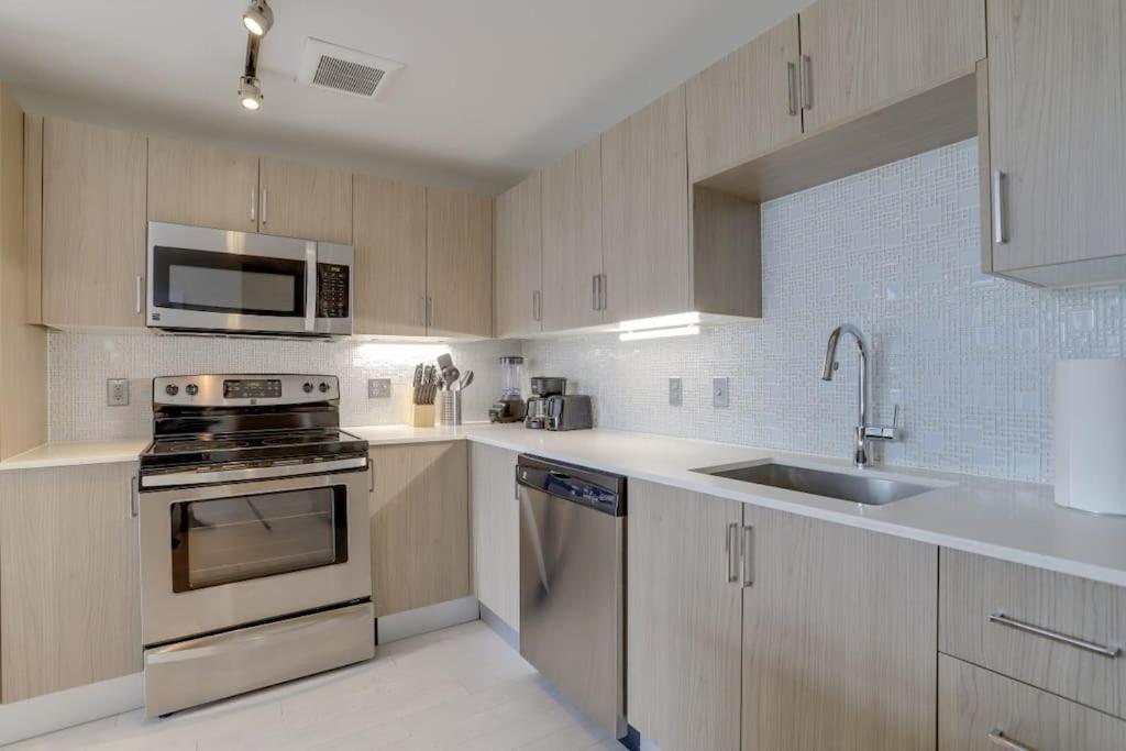 Wonderful 2Br Apartment At Crystal City Άρλινγκτον Εξωτερικό φωτογραφία