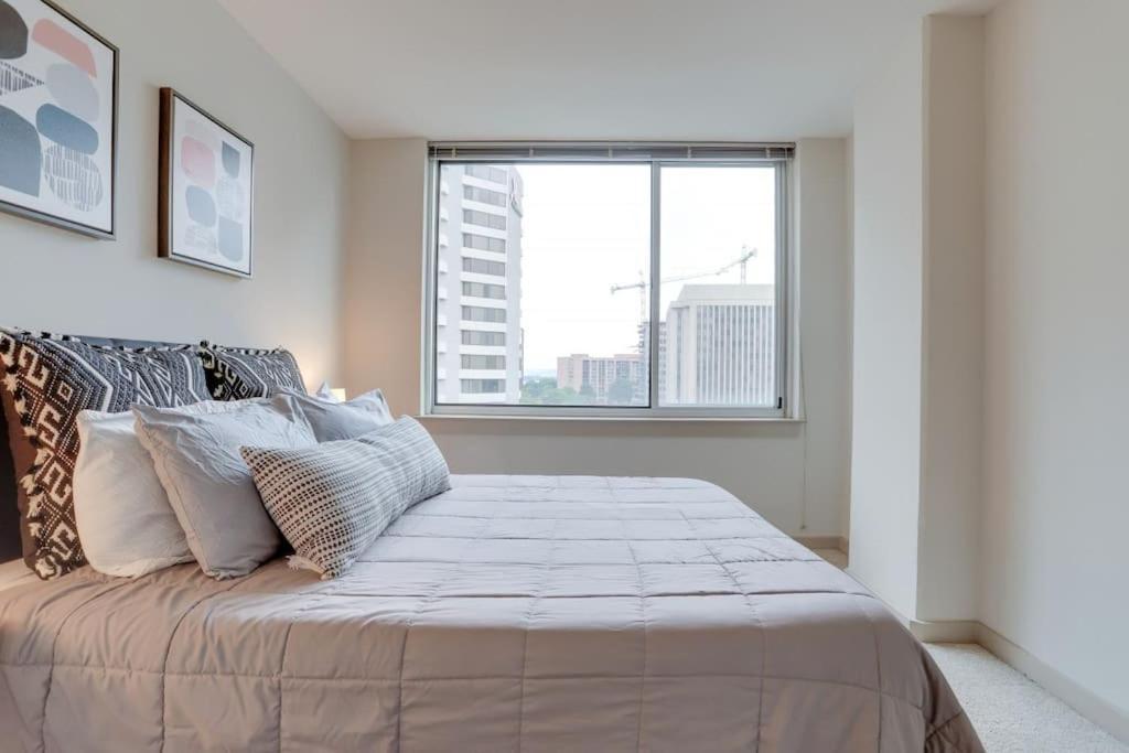 Wonderful 2Br Apartment At Crystal City Άρλινγκτον Εξωτερικό φωτογραφία
